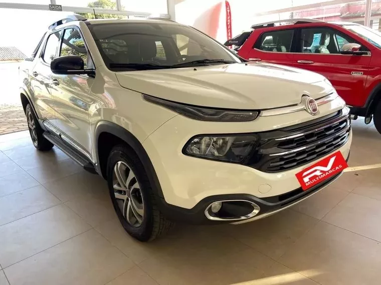 Fiat Toro Branco 6