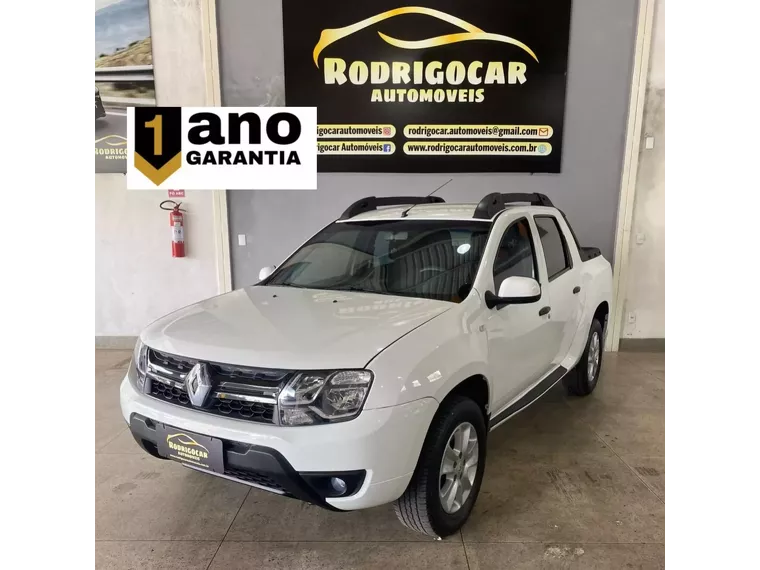 Renault Duster Oroch Branco 1