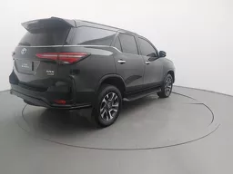 Toyota Hilux SW4