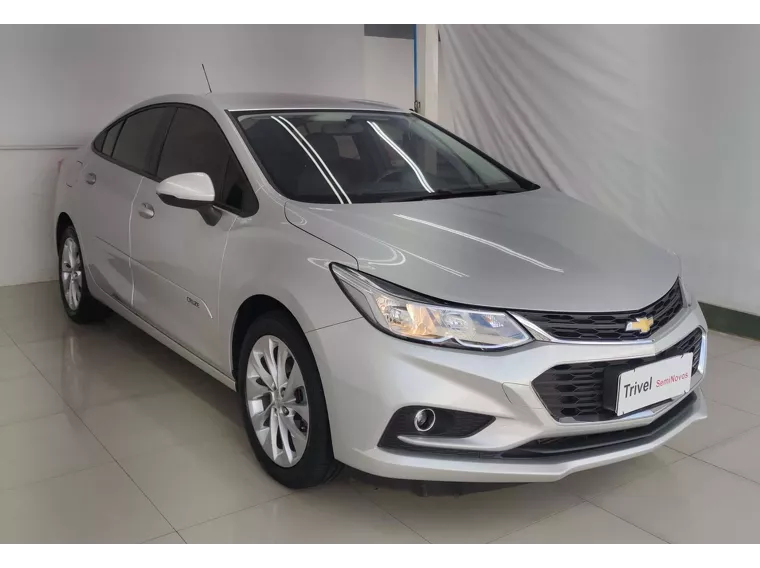 Chevrolet Cruze Prata 5