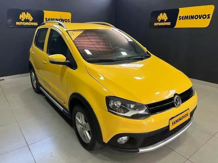 Volkswagen Crossfox Amarelo 7