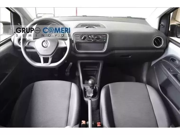 Volkswagen UP Prata 7