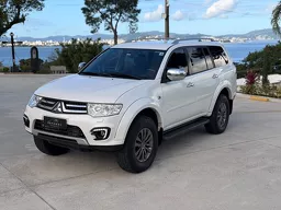 Mitsubishi Pajero Dakar