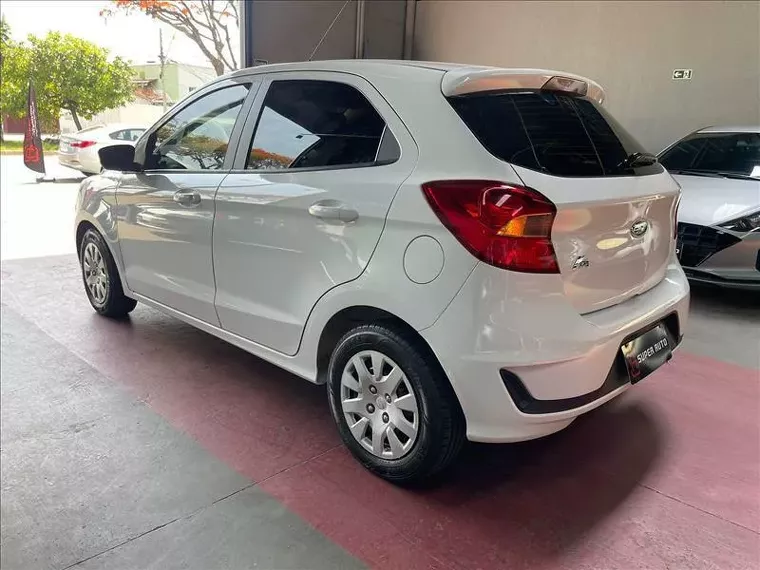 Ford KA Branco 4