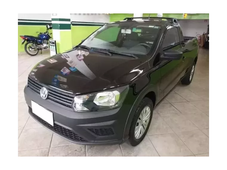 Volkswagen Saveiro Preto 2