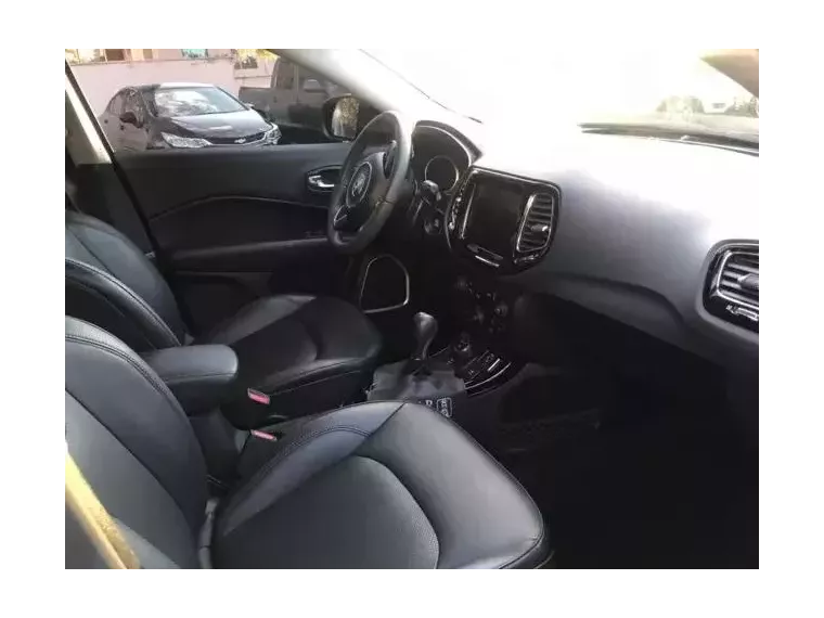 Jeep Compass Preto 6