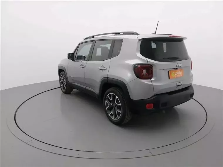 Jeep Renegade Prata 17