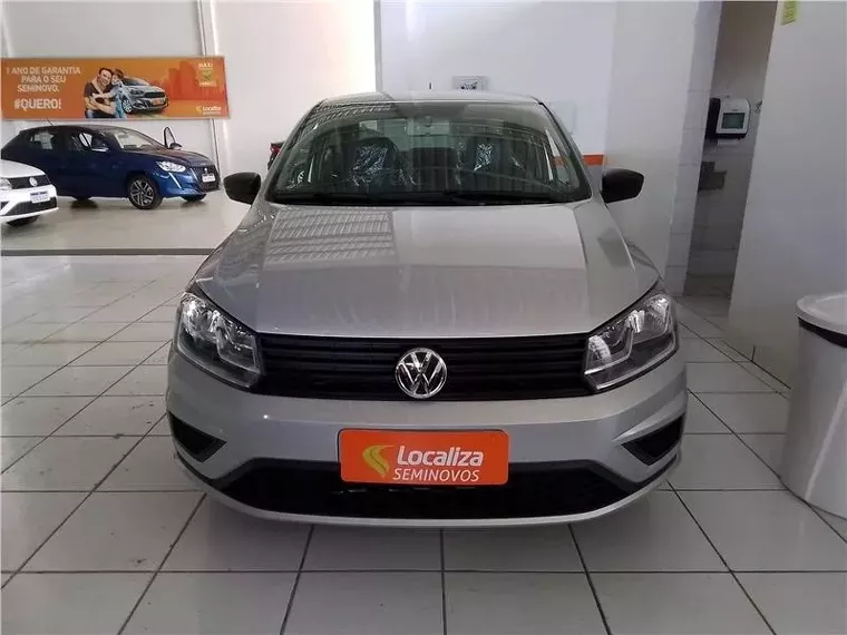 Volkswagen Voyage Prata 2