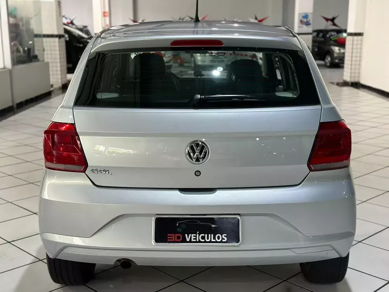 Volkswagen Gol Prata 19