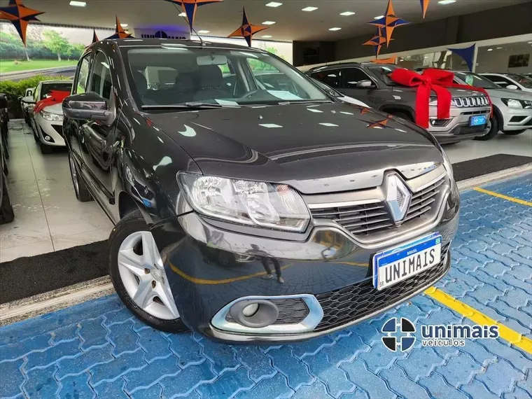 Renault Sandero Preto 1