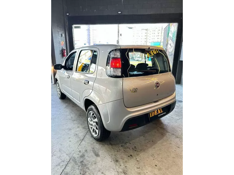 Fiat Uno Prata 2