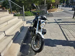 R 1200 R