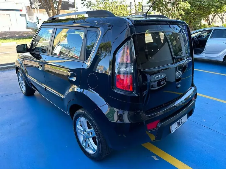 KIA Soul Preto 2