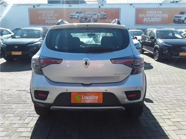 Renault Sandero Prata 4