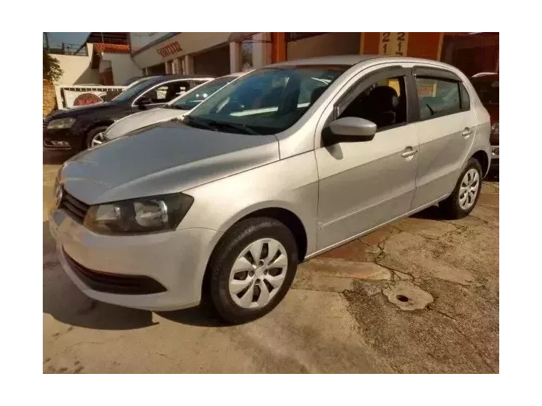 Volkswagen Gol Prata 8