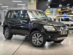 Mitsubishi Pajero TR4