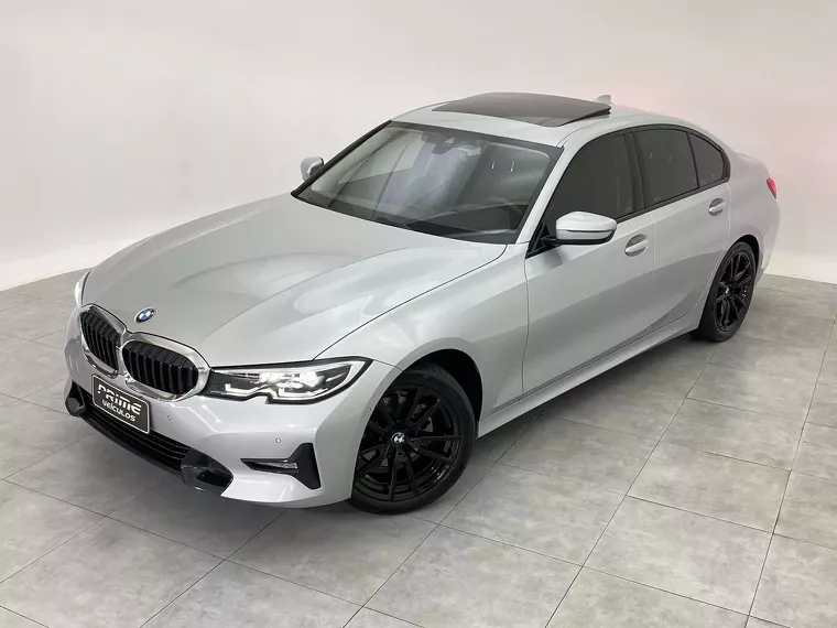 BMW 320i Prata 19