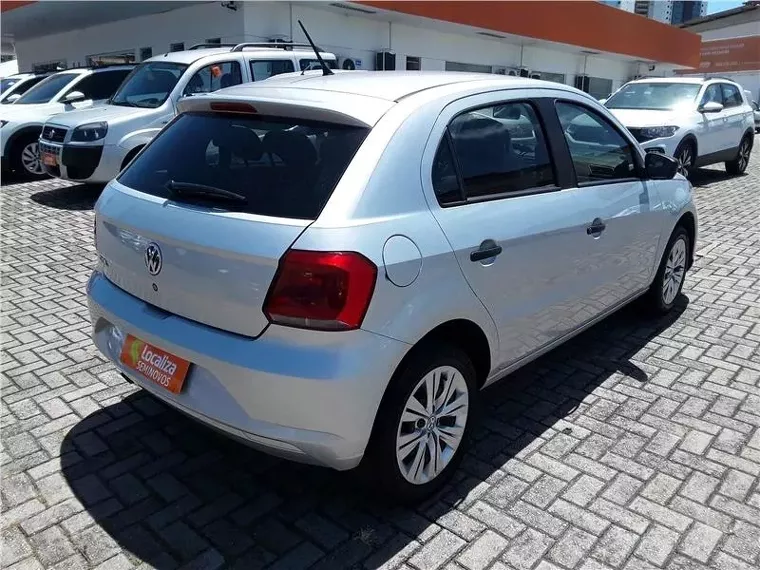 Volkswagen Gol Prata 5