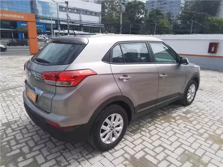 Hyundai Creta Prata 7