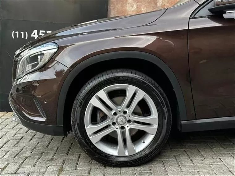 Mercedes-benz GLA 200 Marrom 1