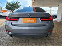 BMW 320i