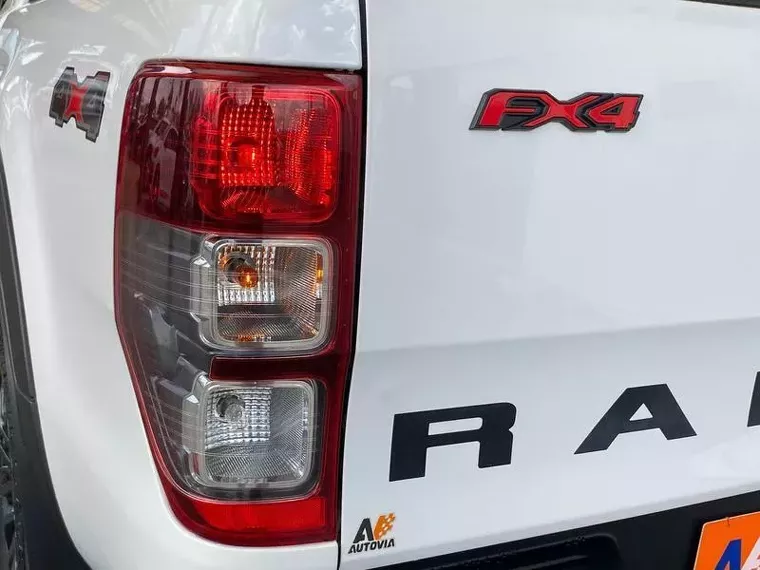 Ford Ranger Branco 17