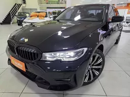 BMW 320i