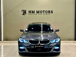 BMW 330i