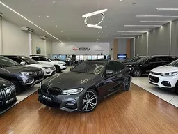 BMW 320i