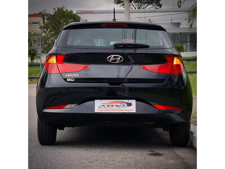 Hyundai HB20 Preto 3