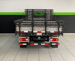 Hyundai HR