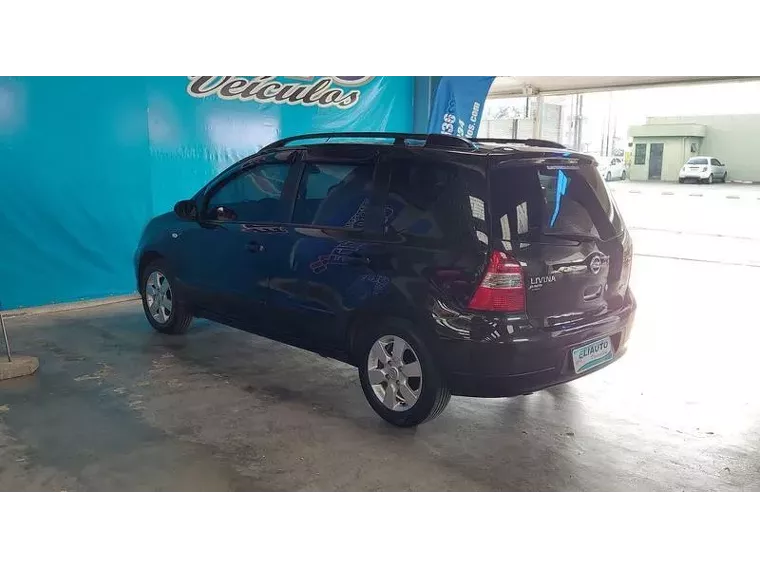 Nissan Livina Preto 7