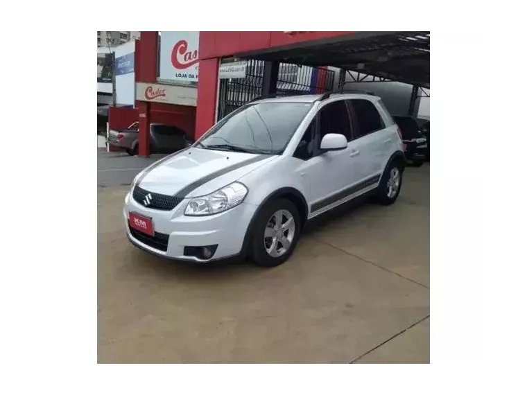 Suzuki SX4 Branco 1