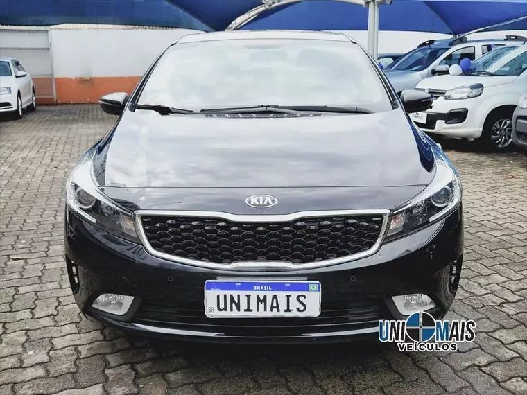 KIA Cerato Preto 2