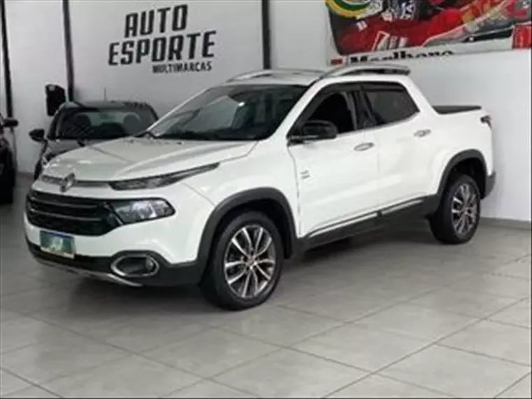 Fiat Toro Branco 1