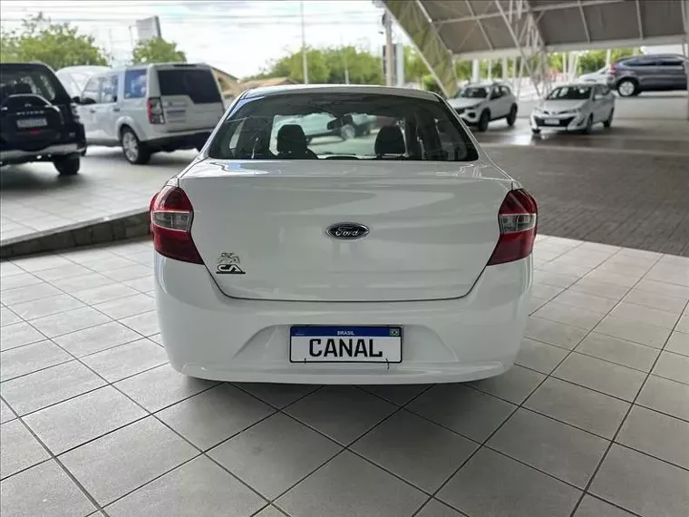 Ford KA Branco 10