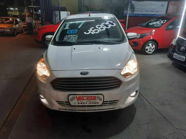 Ford KA Branco 13