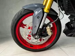 BMW G 310 R
