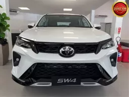 Toyota Hilux SW4