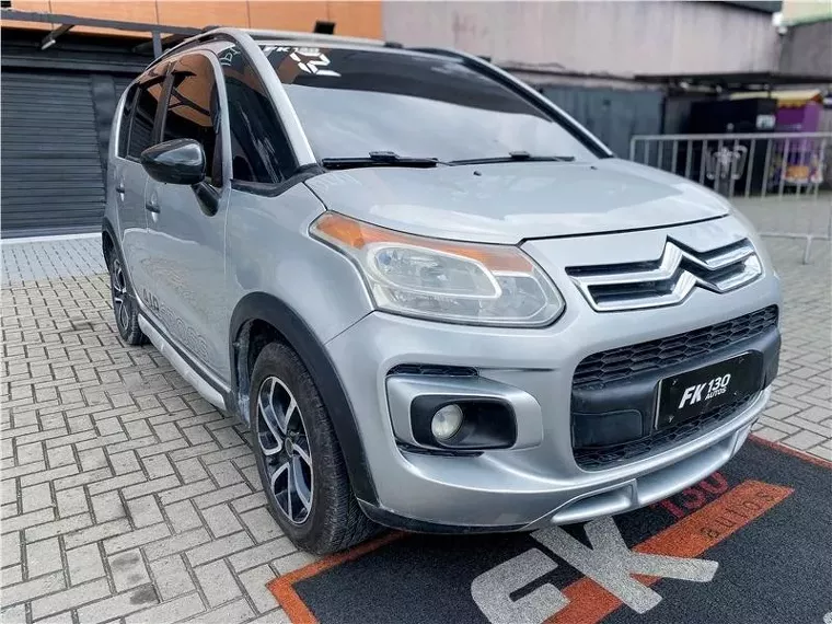 Citroën Aircross Prata 10