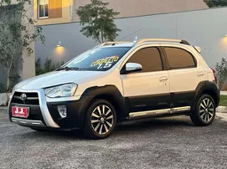 Toyota Etios Cross