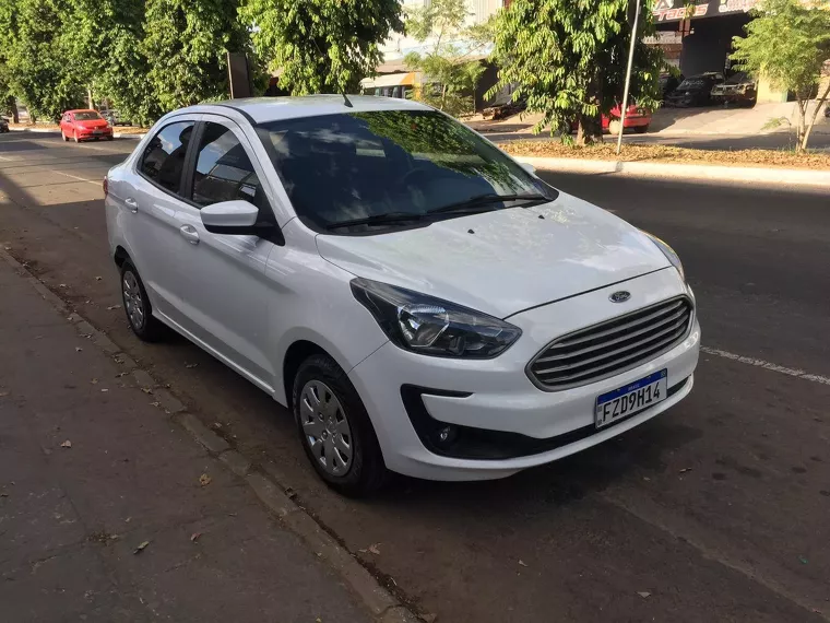 Ford KA + Branco 1