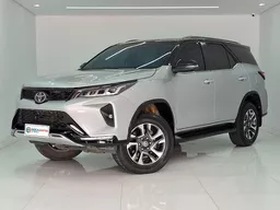 Toyota Hilux SW4