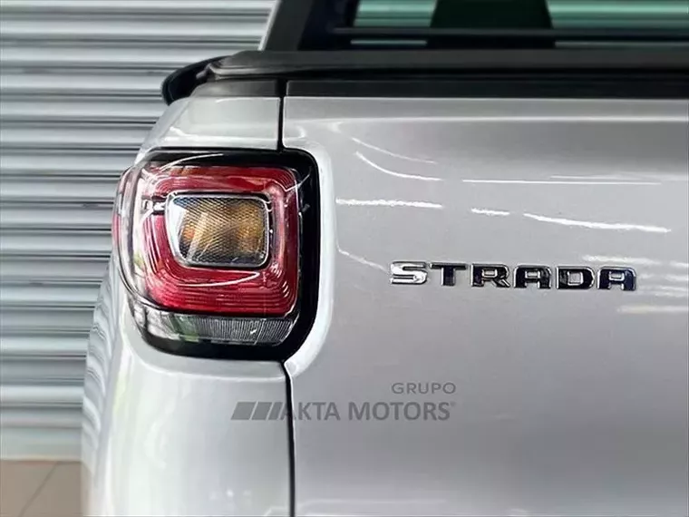 Fiat Strada Prata 10