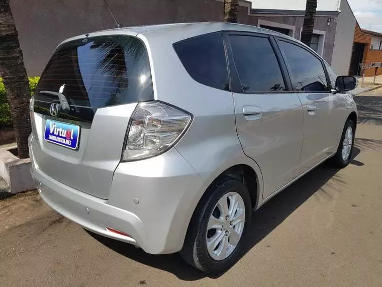 Honda FIT Prata 3