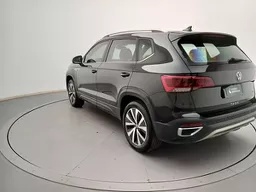 Volkswagen Taos