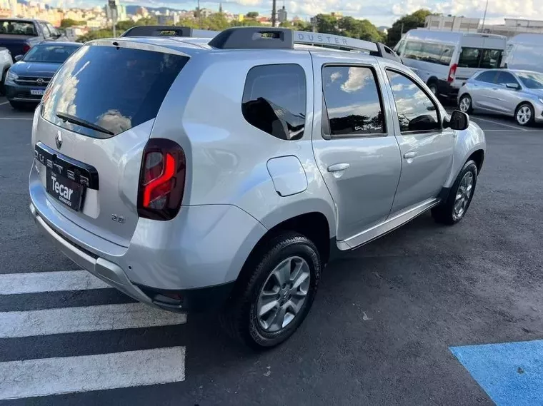 Renault Duster Prata 8