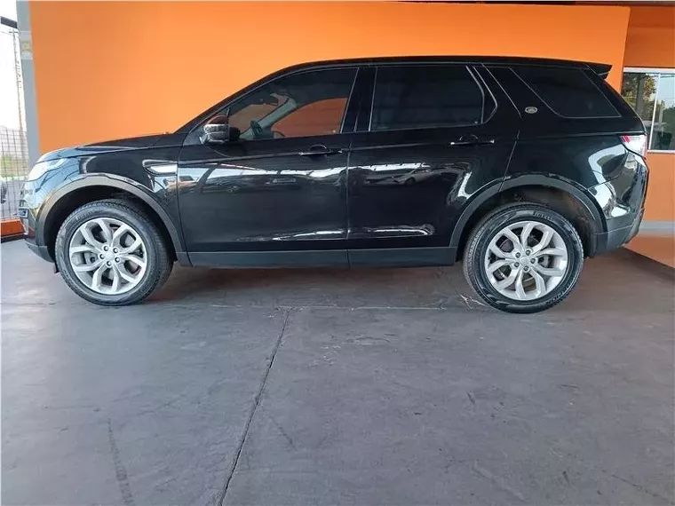 Land Rover Discovery Sport Preto 8