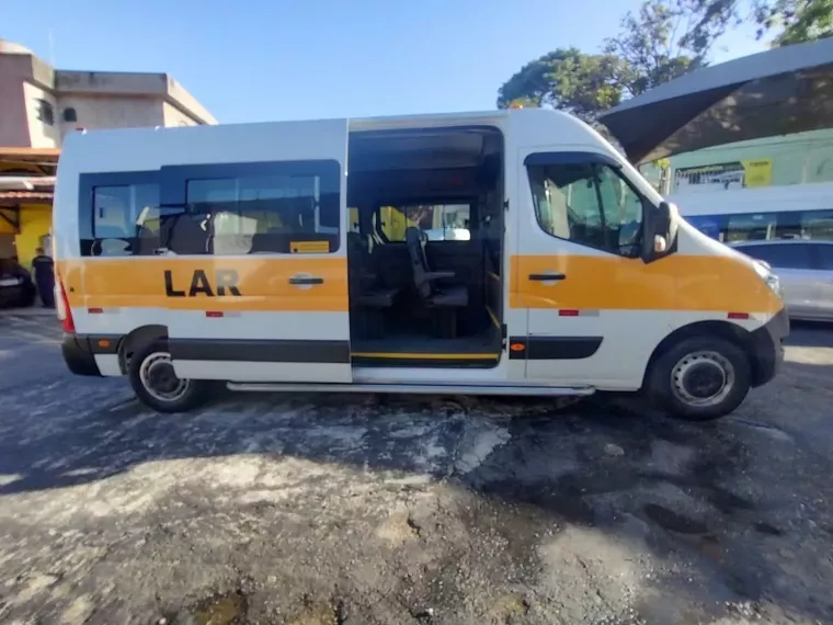 Renault Master Branco 2