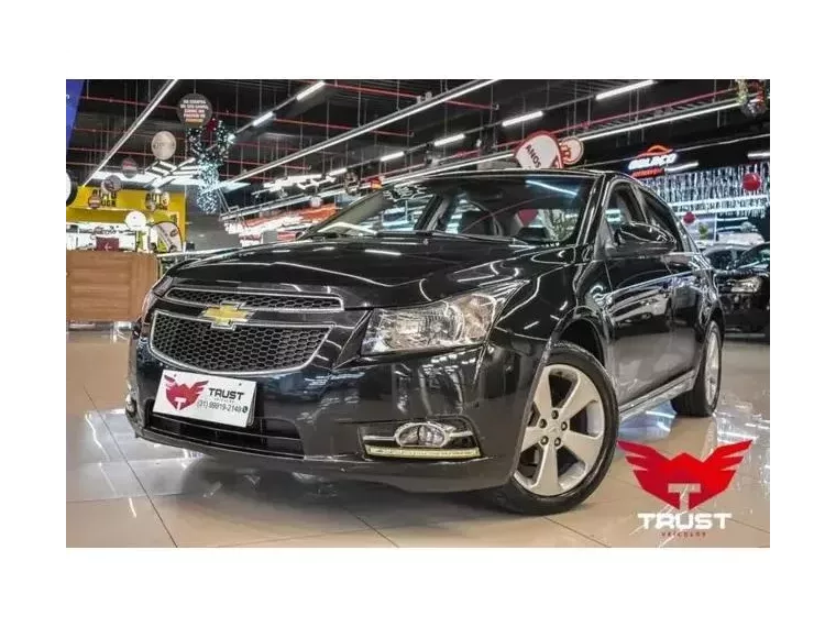 Chevrolet Cruze Preto 1